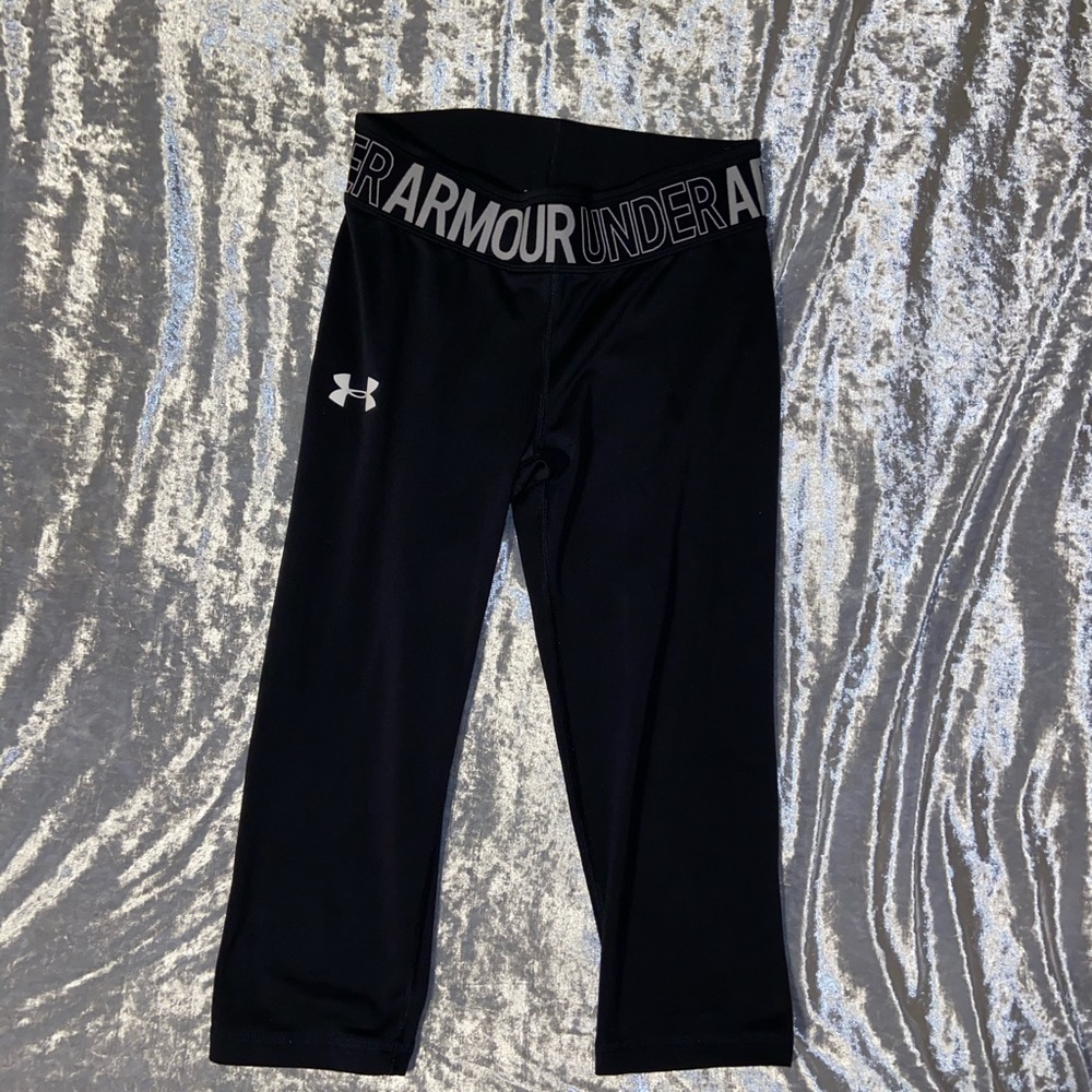 Black under armour leggings